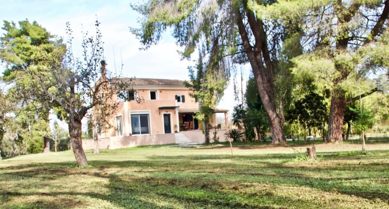 Ktima Loumoumba, Private Villa Gouvia Eksteriør billede